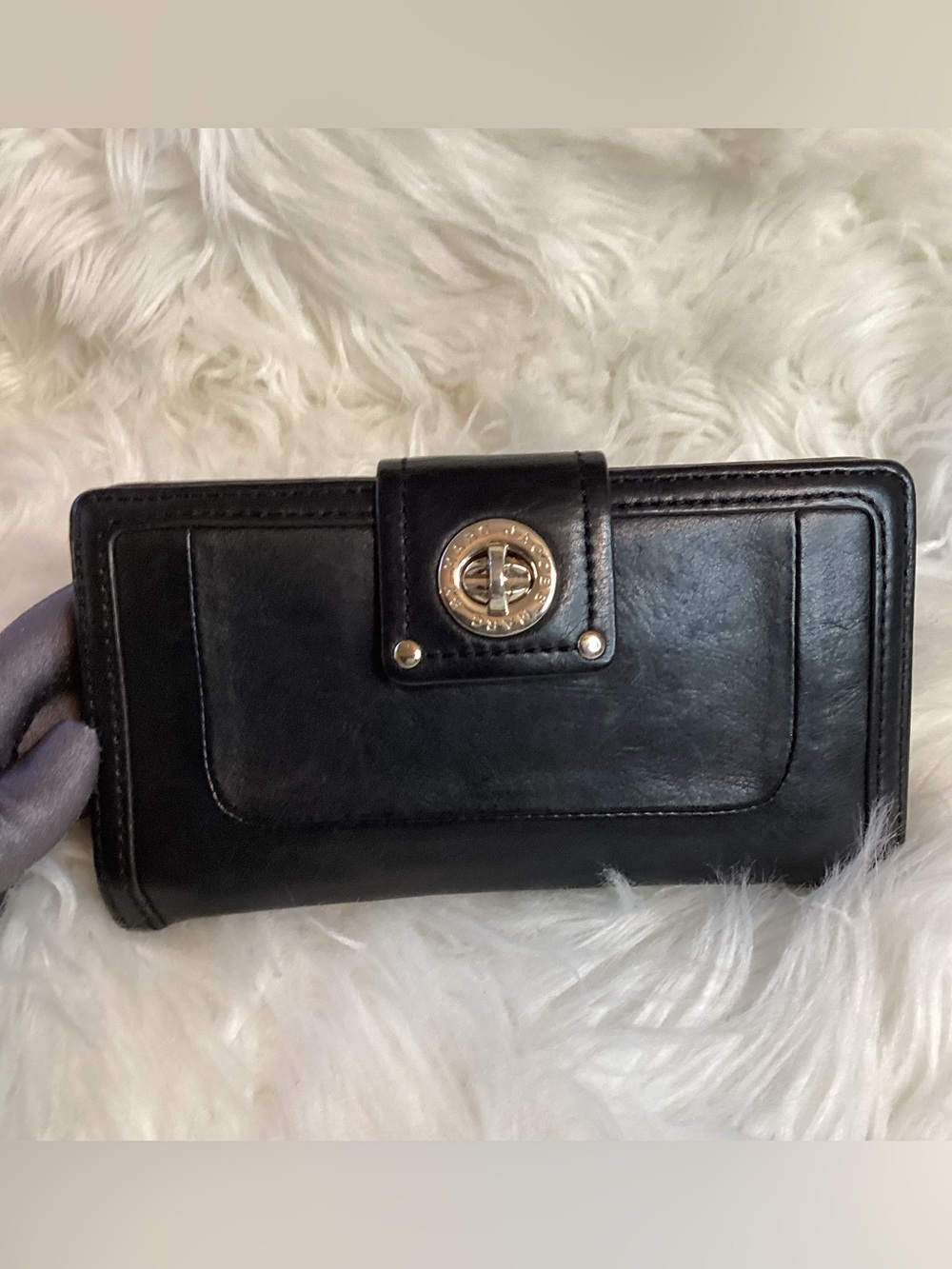 Black Marc Jacob’s Women's Leather Wallet with Turn-Lock Closure